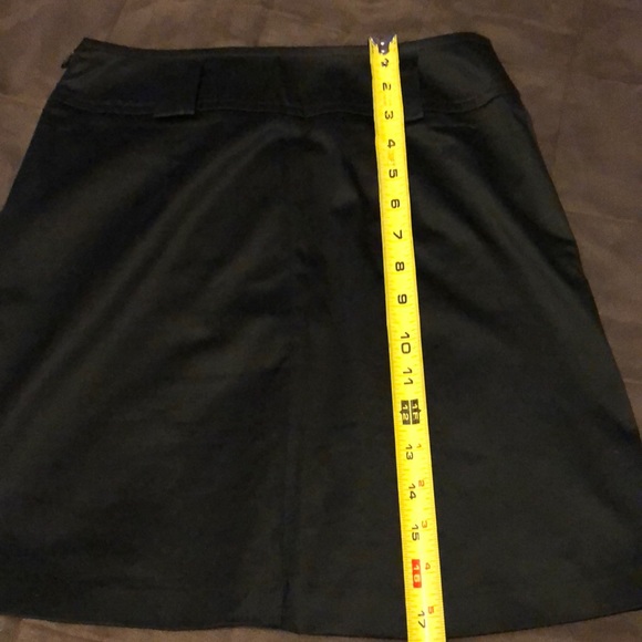 Le Chateau black pocketed front skirt - Picture 8 of 8